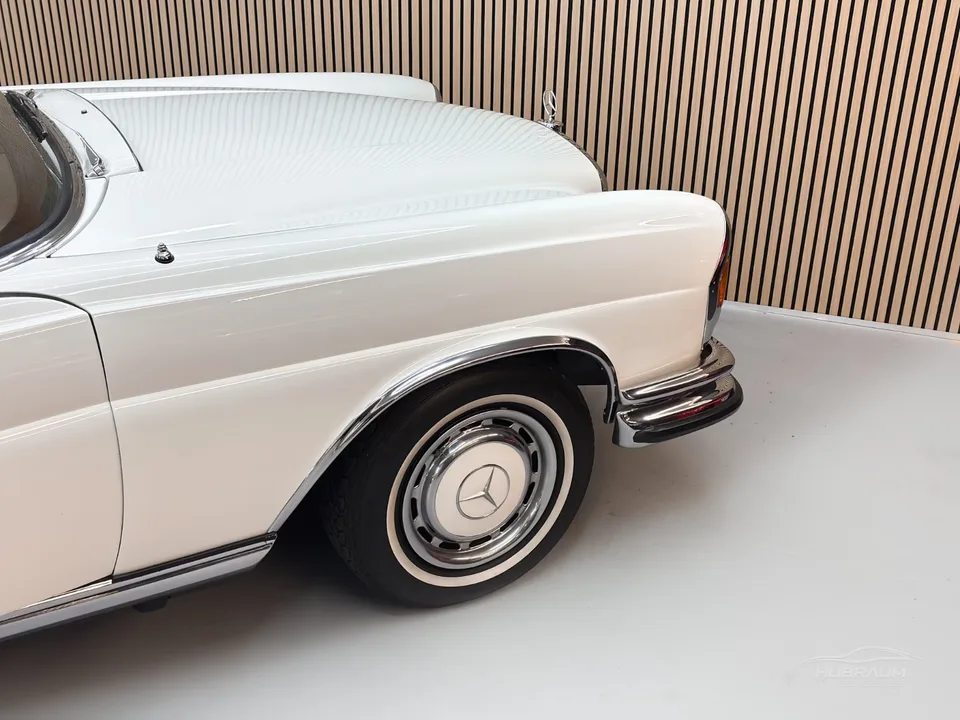 Mercedes-Benz 280 SE 3.5 Coupé