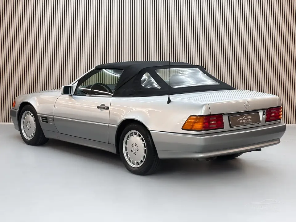 Mercedes-Benz SL 300