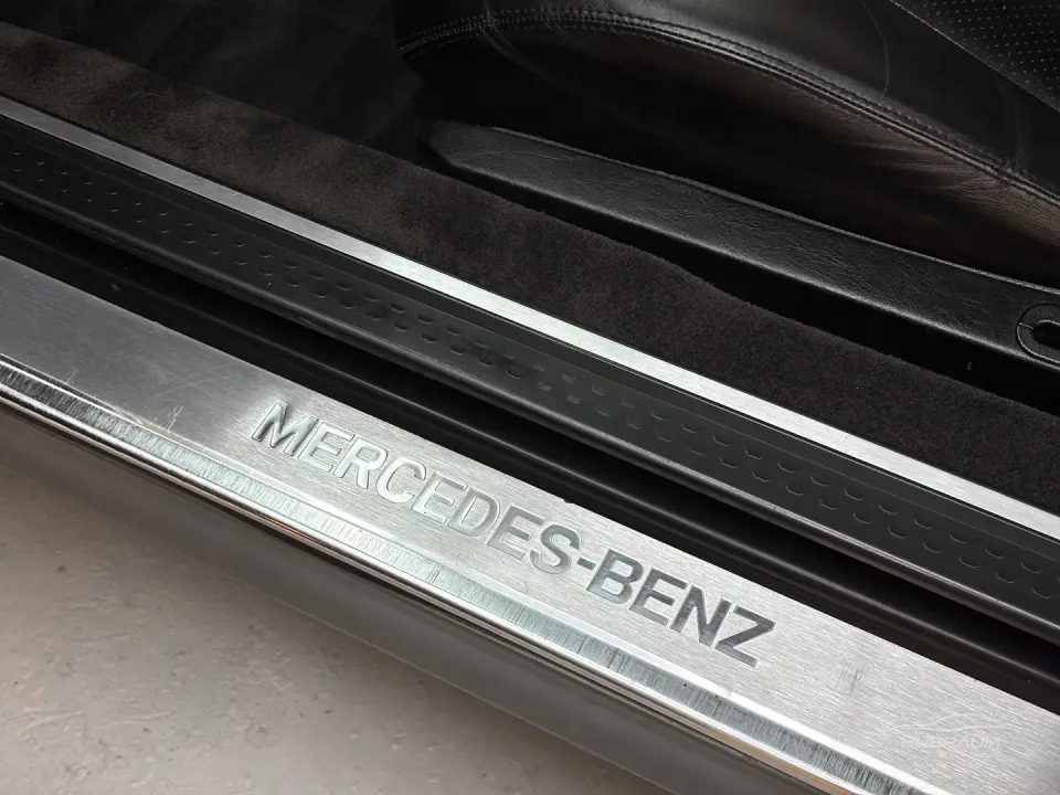 Mercedes-Benz SL 300