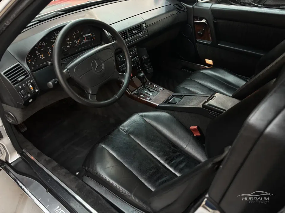 Mercedes-Benz SL 300